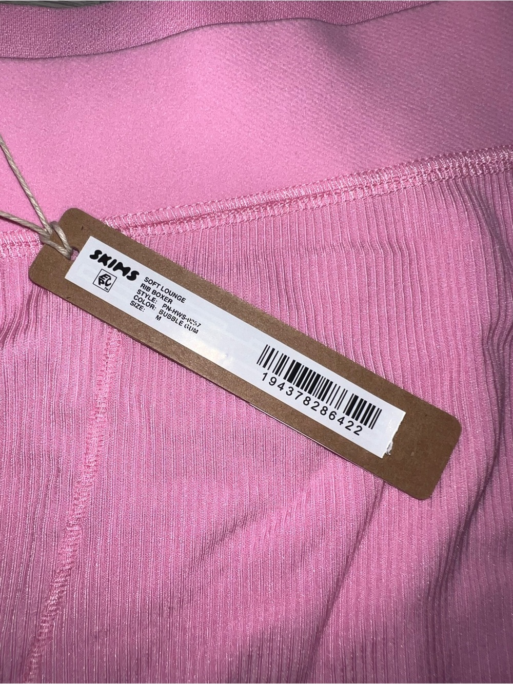 NWT SKIMS Pink Ribbed Boxer Shorts - Bubble Gum - Size M - Picture 3 of 4
